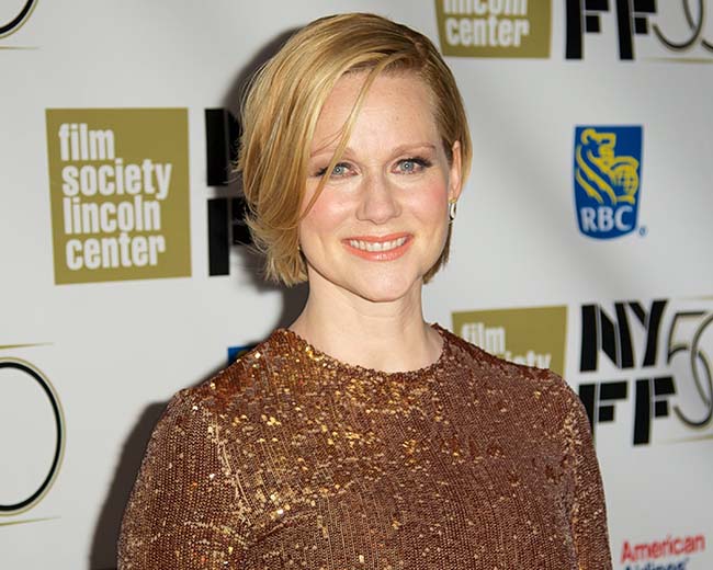Surprise, it’s a boy - Laura Linney gives birth at 49 - Holly Fame