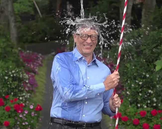 [Video] The ALS Ice Bucket Challenge Craze Holly Fame